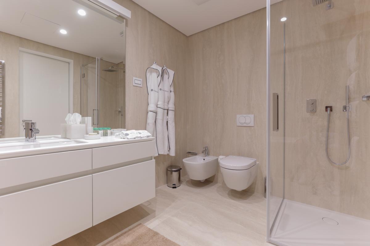 Trosoban stan u Budvi, 214m² 10