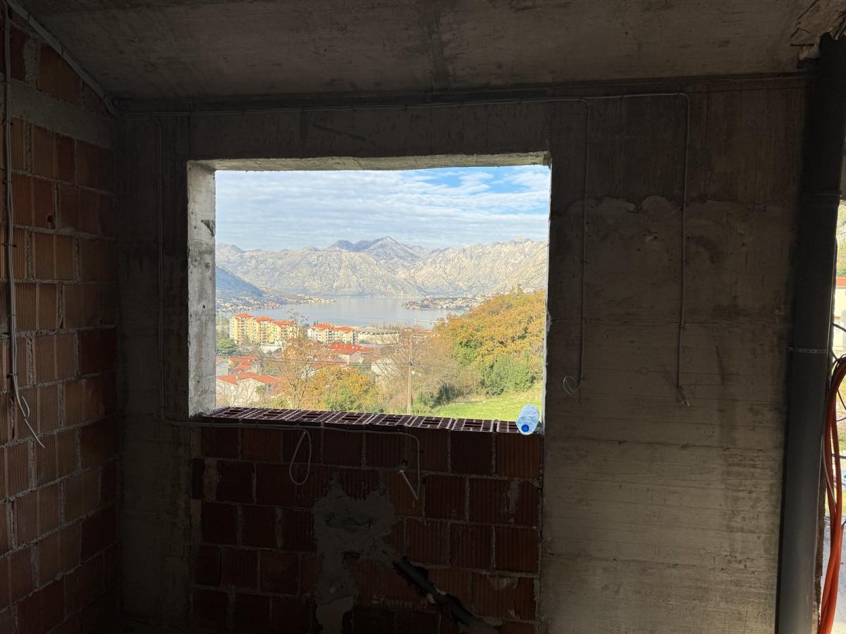 Trosoban stan u Kotoru, 94m² 4