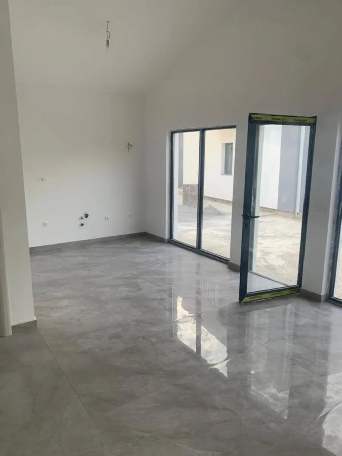 Kuća u Baru, 130m² 13