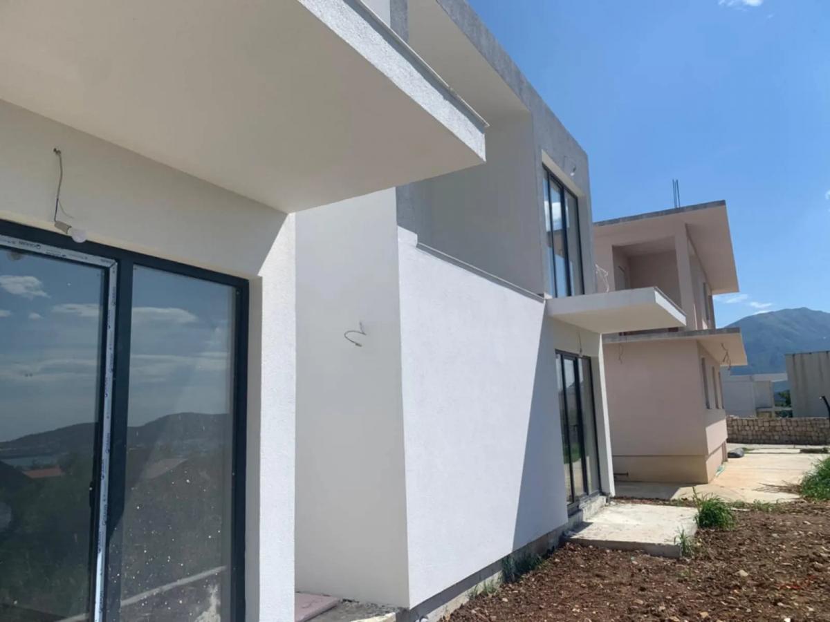 Kuća u Baru, 130m² 3