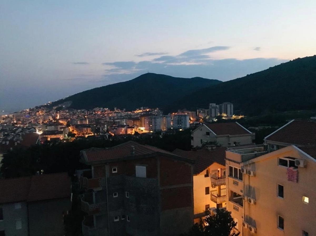 Apartment with 2 bedrooms and a panoramic view of the sea 6