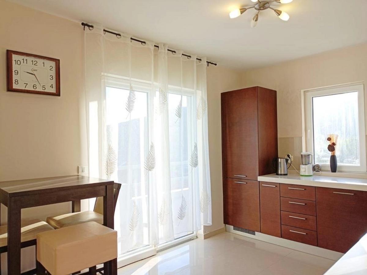 Apartment with 2 bedrooms and a panoramic view of the sea 10