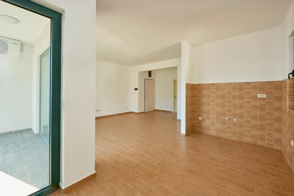 2 bedroom apartment 63m2 in a new building in Becici 14