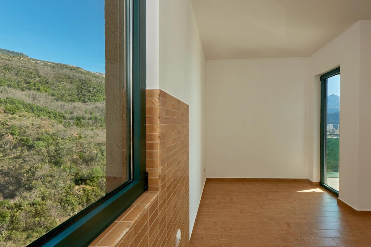 2 bedroom apartment 63m2 in a new building in Becici 15