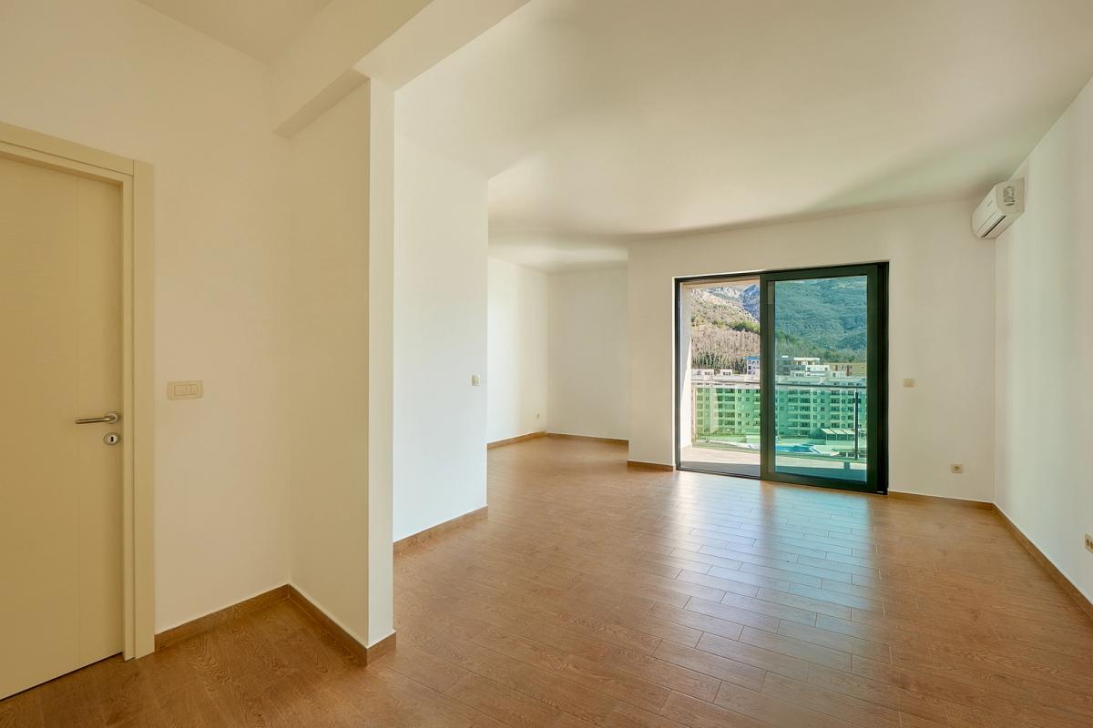 2 bedroom apartment 63m2 in a new building in Becici 16