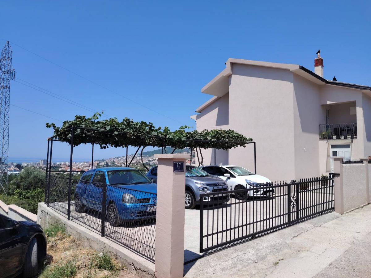 Kuća u Baru, 350m² 2