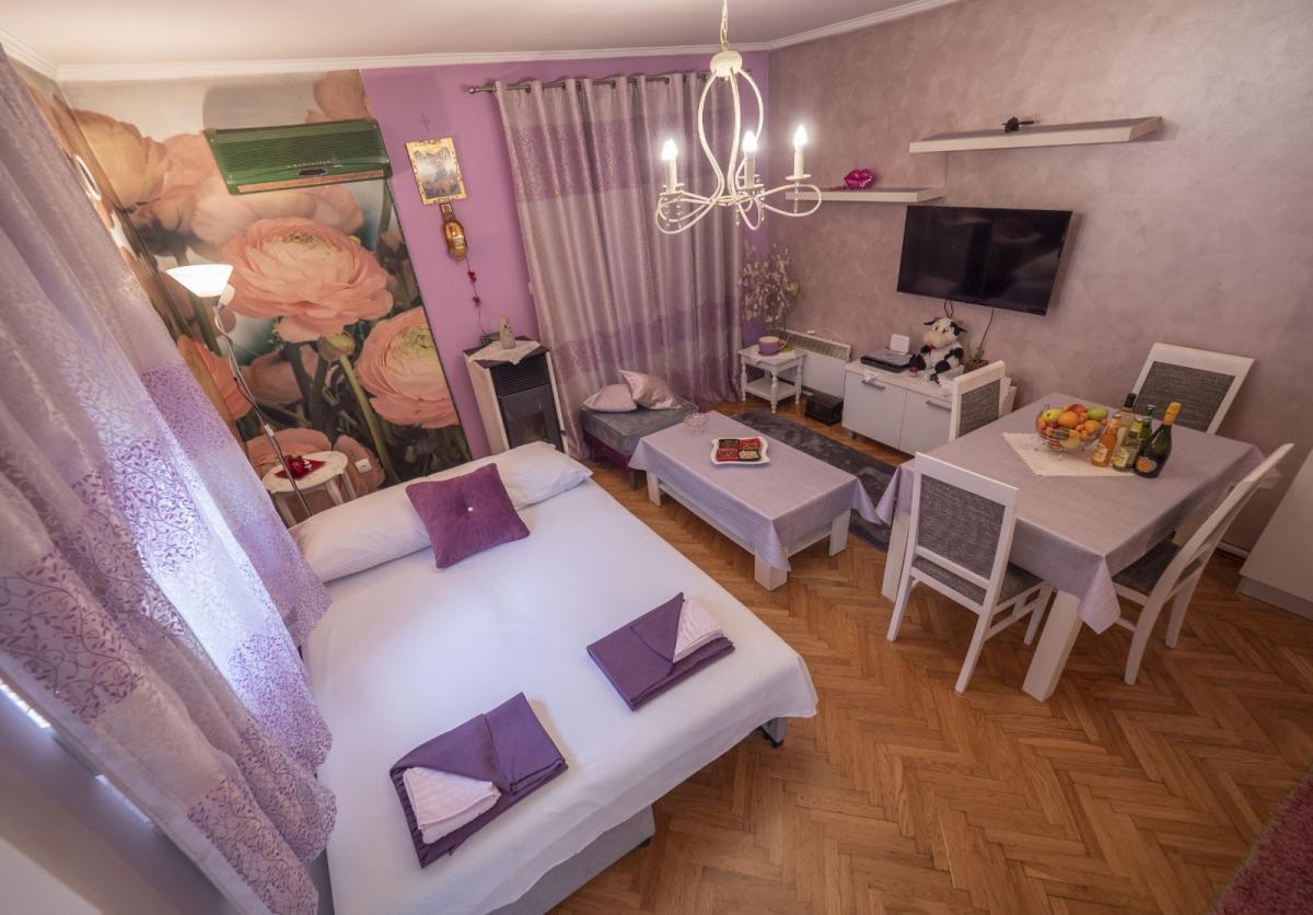 One bedroom apartment for sale in Budva 14