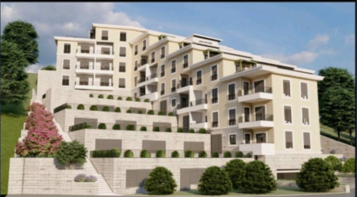 Urbanized land for sale, 5900 m2 (GBA: 7100 m2), Budva, Bečići 3