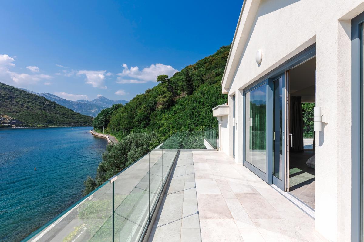 Family Villa on the First Line of the Sea in the Bay of Kotor 28