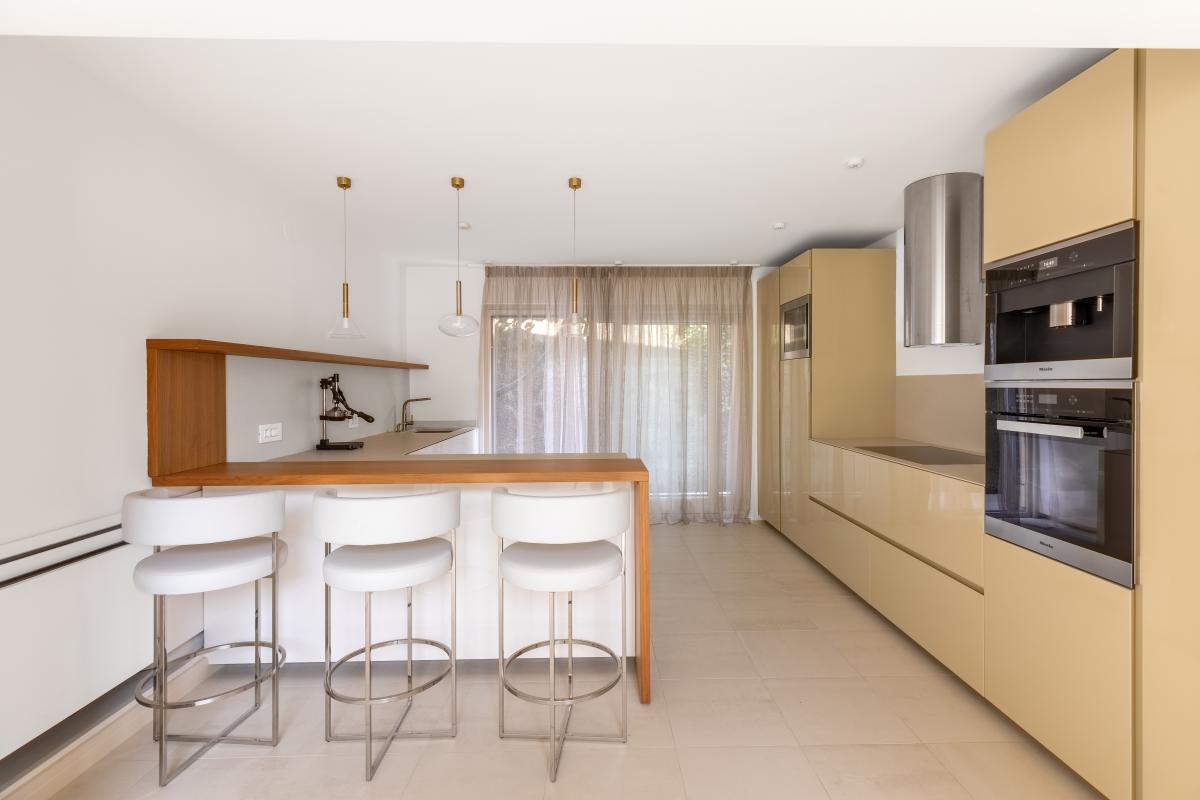 Family Villa on the First Line of the Sea in the Bay of Kotor 46