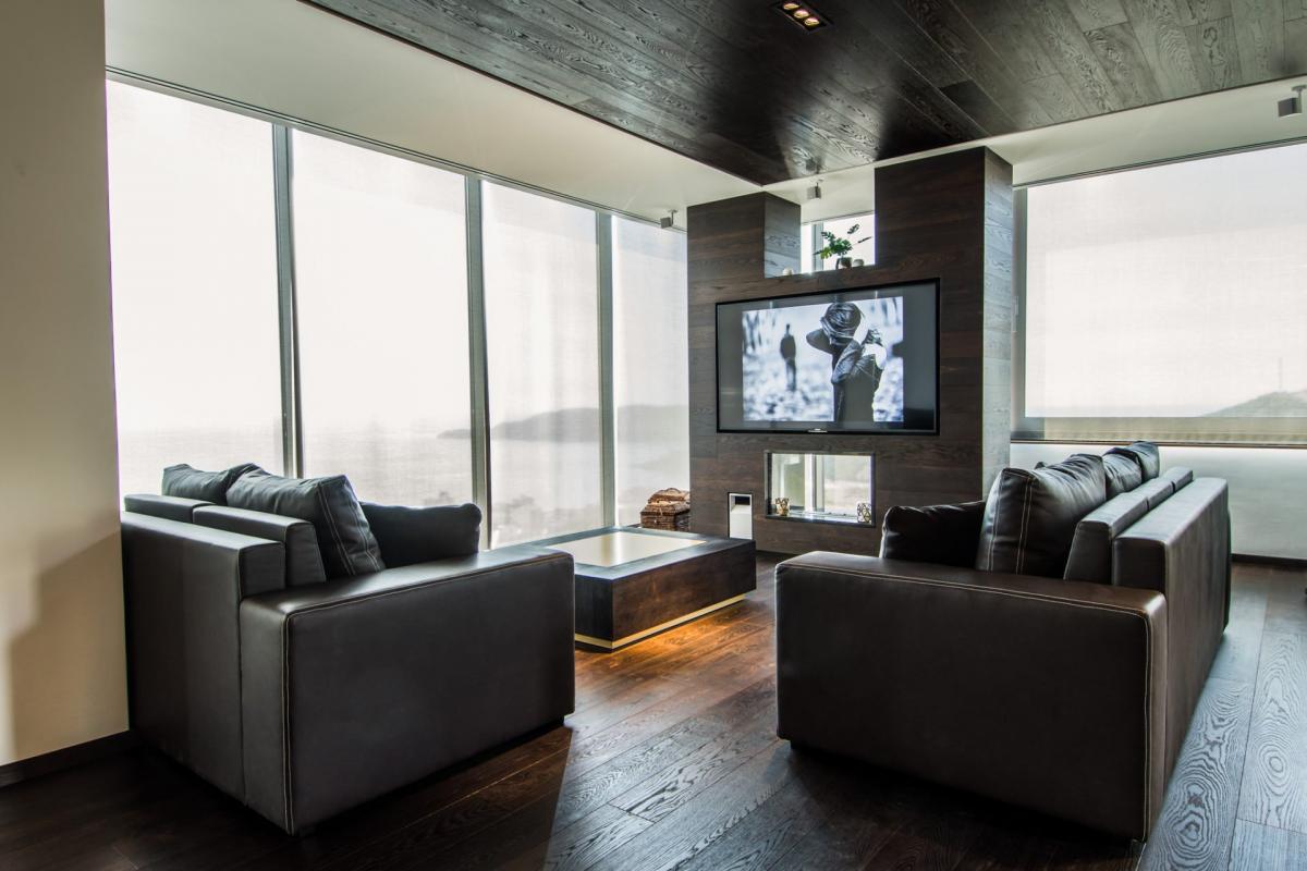 For sale: Luxury penthouse 168 m2 with sea view, Budva, Bečići 5