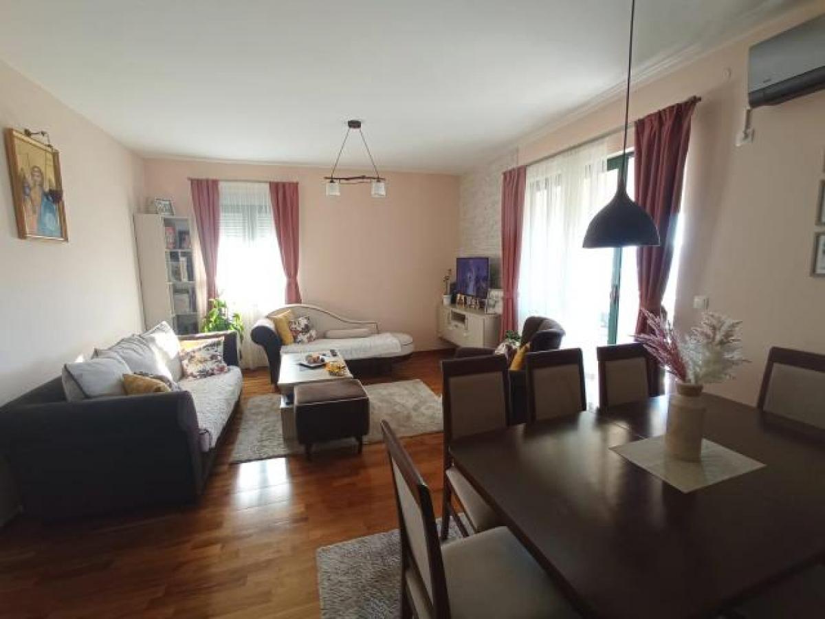 Three-bedroom apartment 101 m2 with a view of the Tivat Bay, Luštica and part of Herceg Novi 11