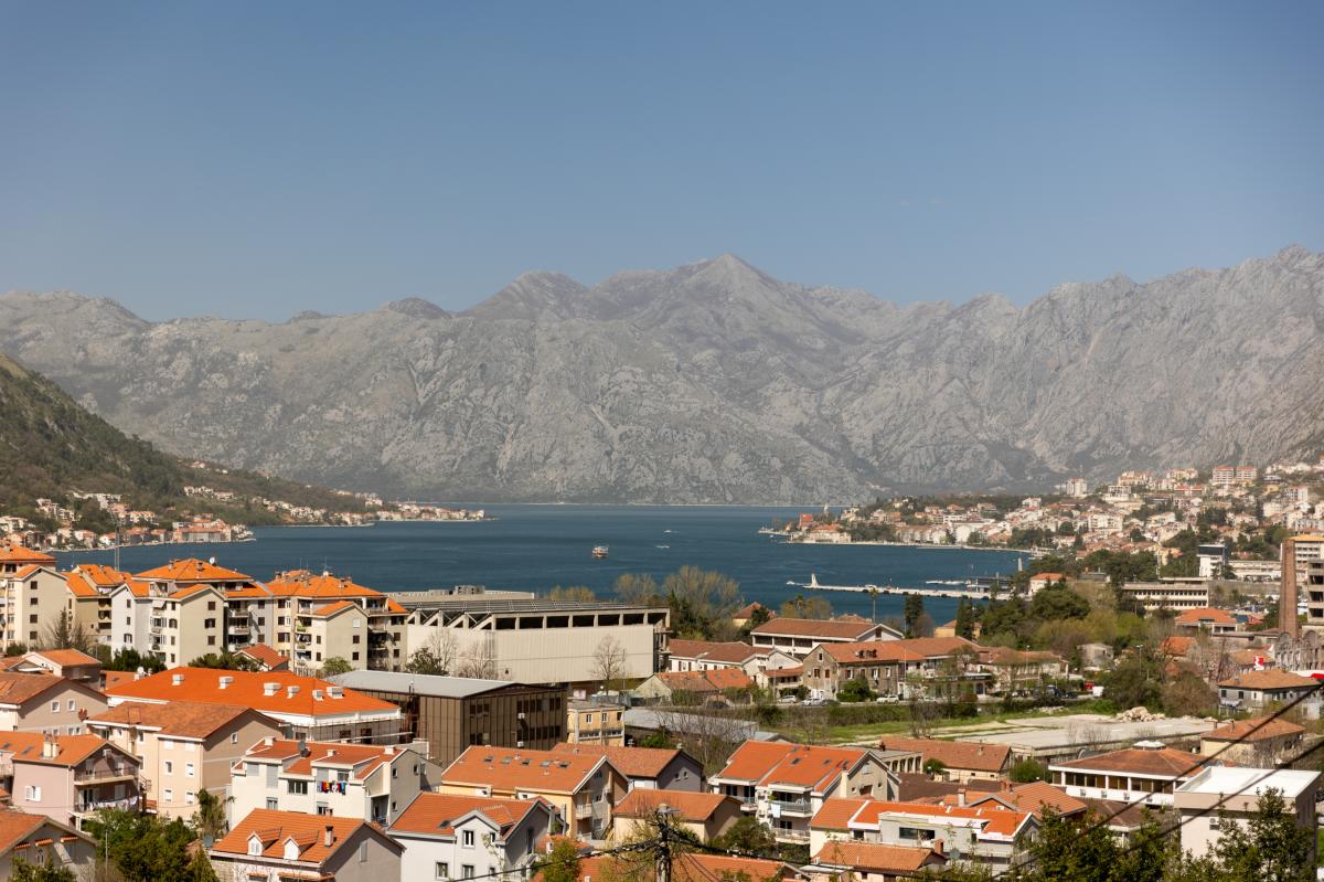 New house of 160m2 with sea view in Kotor 21