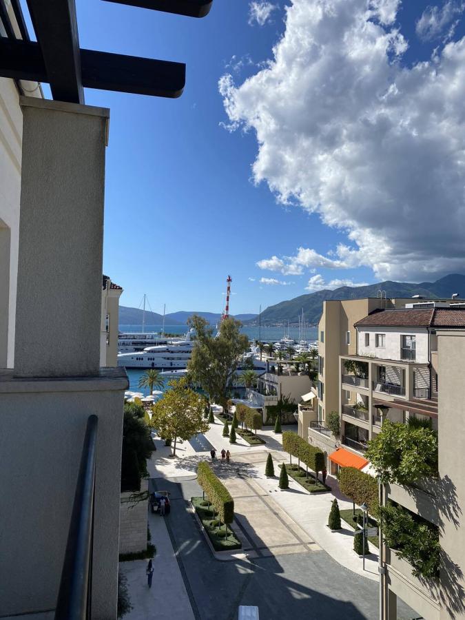Luxurious apartment of 76m2 in Porto Montenegro, Tivat 5