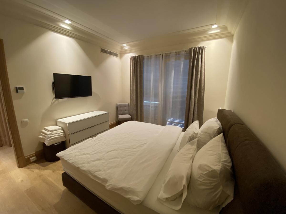 Luxurious apartment of 76m2 in Porto Montenegro, Tivat 7