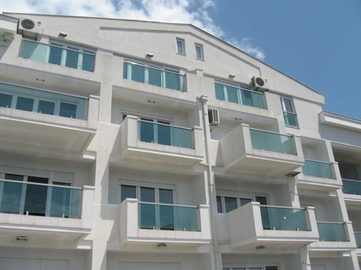 Apartments for sale in Petrovac 9