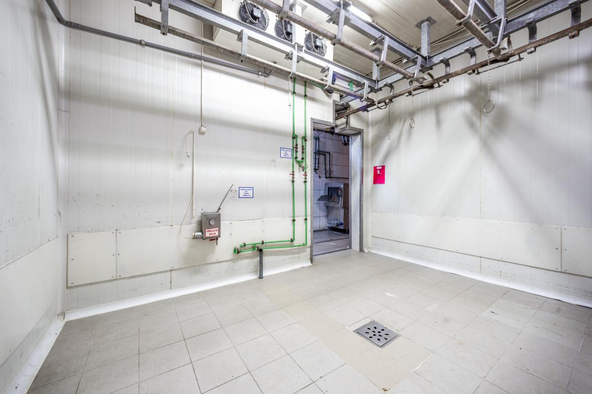 Nekretnina na Cetinju, 1200m² 12