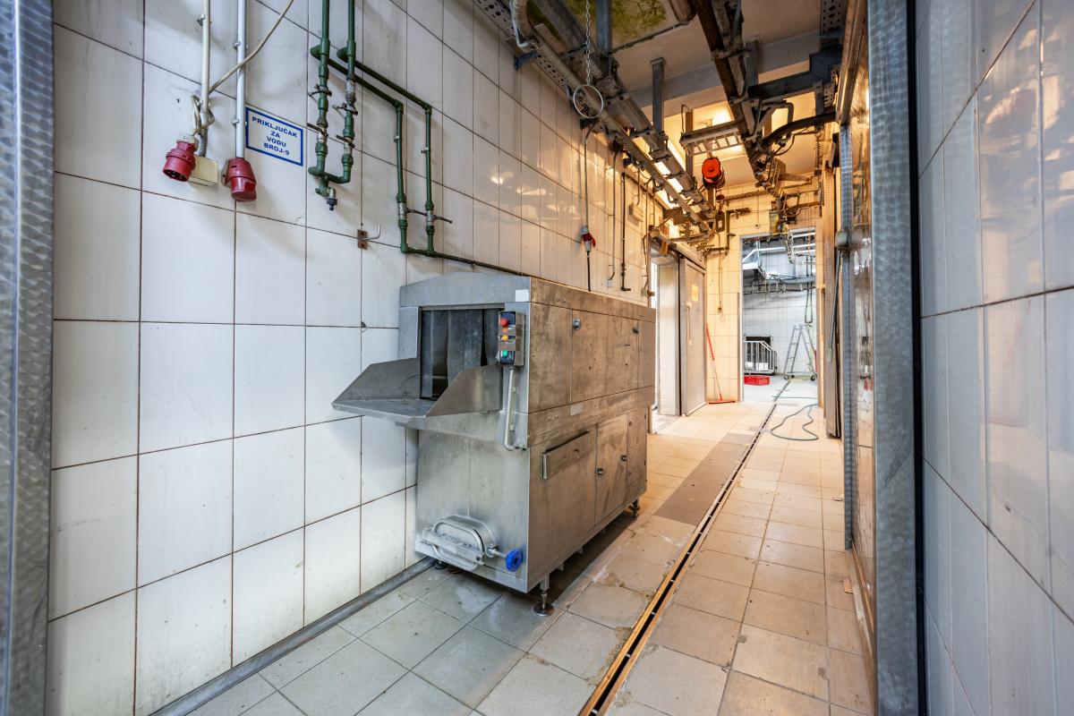 Nekretnina na Cetinju, 1200m² 17