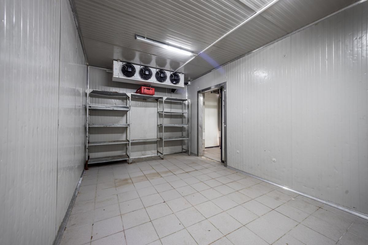 Nekretnina na Cetinju, 1200m² 28