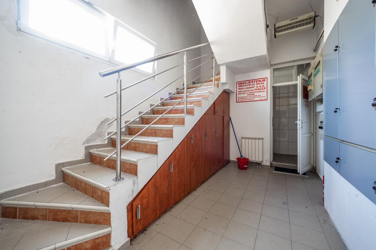 Nekretnina na Cetinju, 1200m² 30