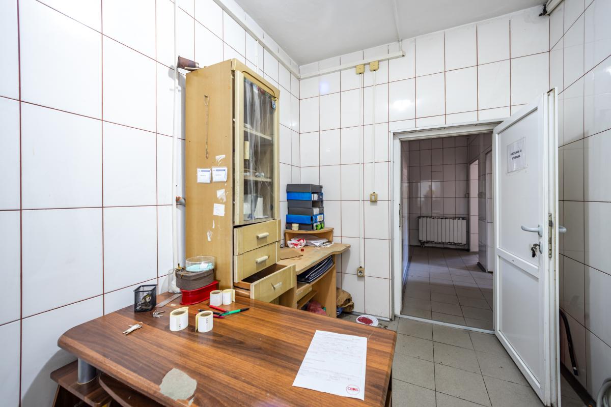 Nekretnina na Cetinju, 1200m² 44