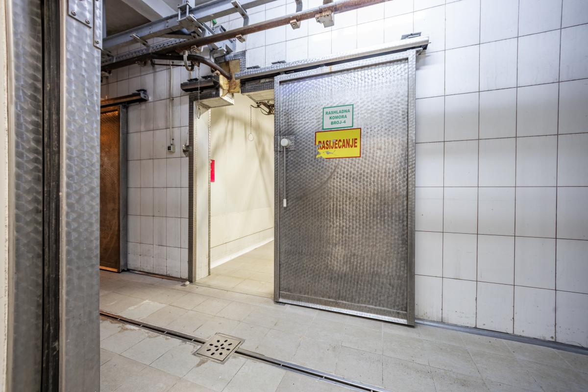 Nekretnina na Cetinju, 1200m² 6