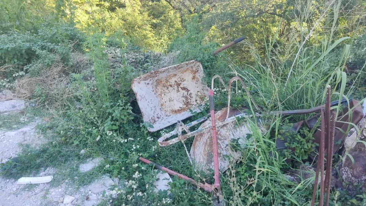 Nekretnina u Budvi, 3348m² 15