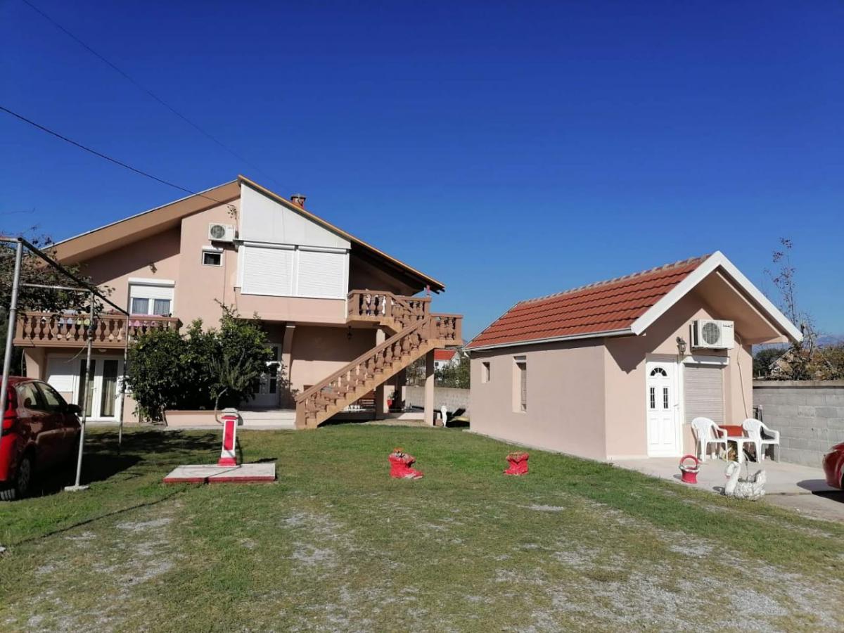 Kuća u Podgorici, 350m² 10