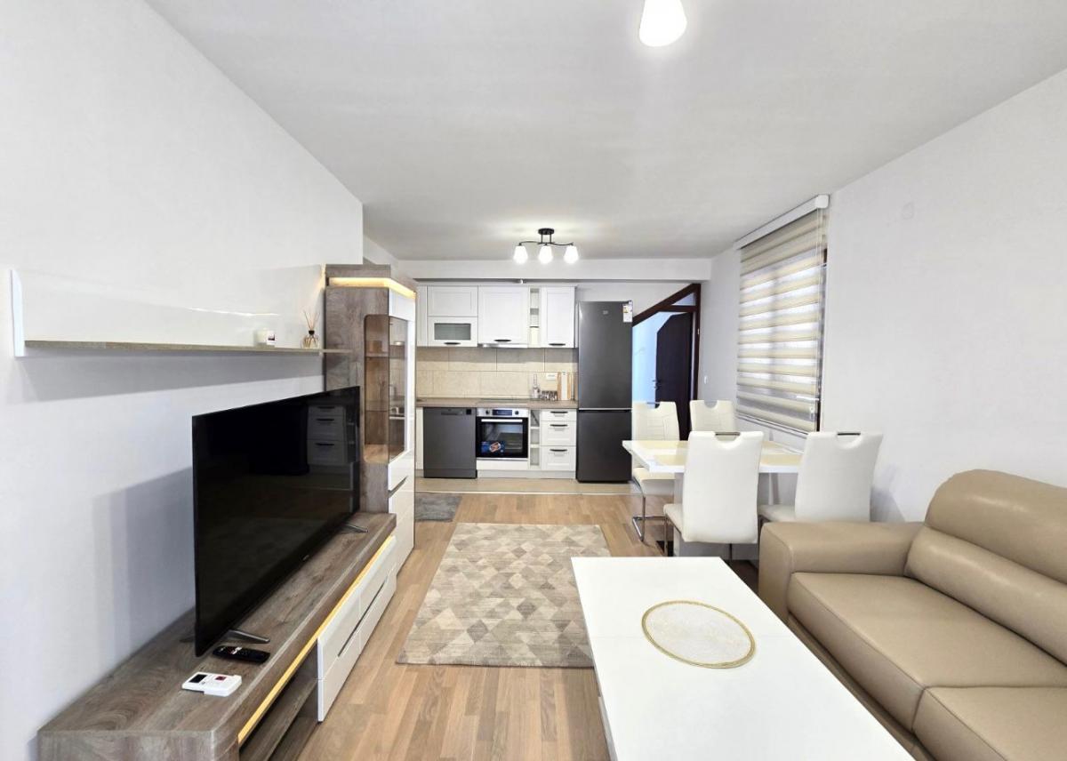 Jednosoban stan u Tivtu, 50m²