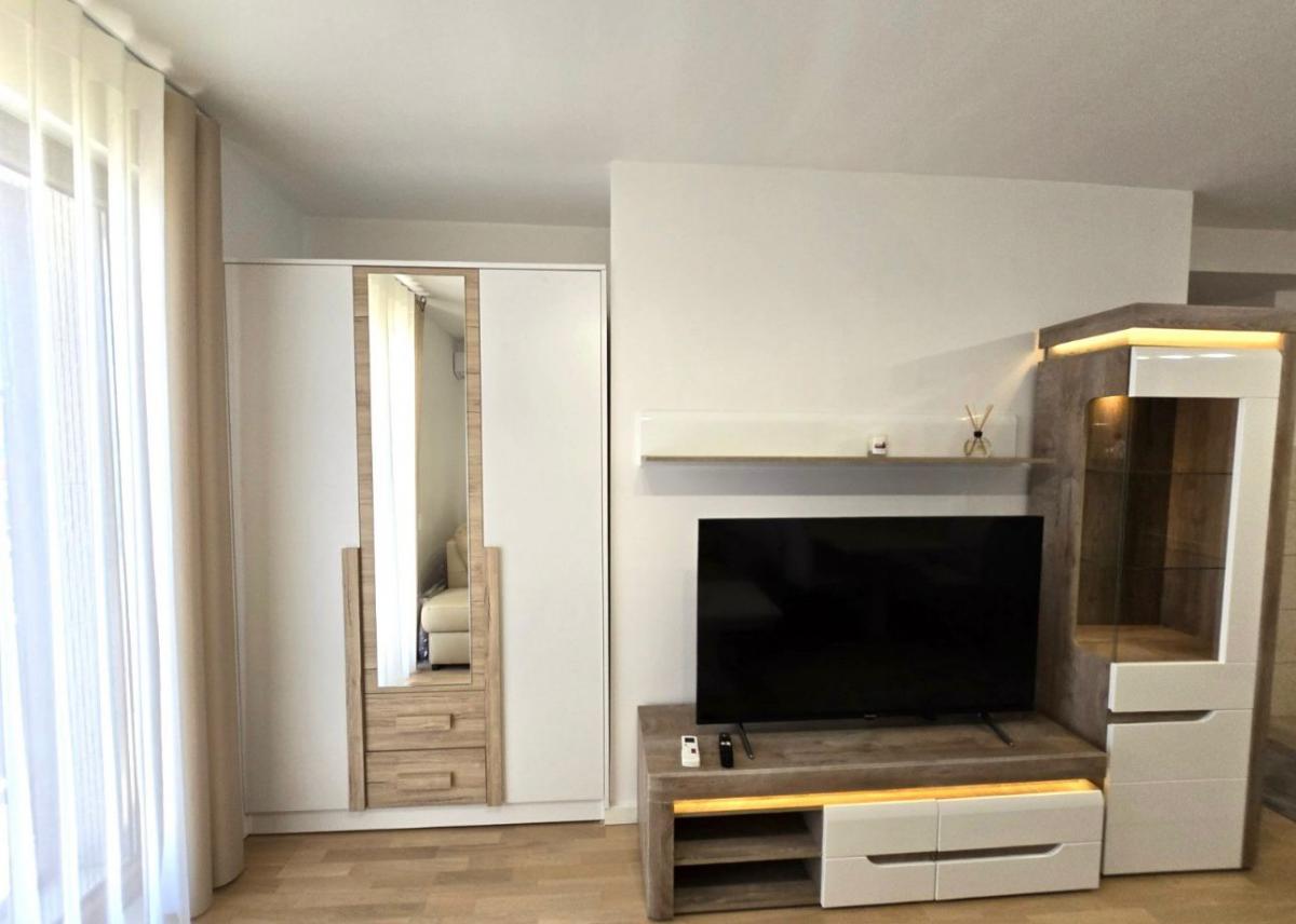 Jednosoban stan u Tivtu, 50m² 10