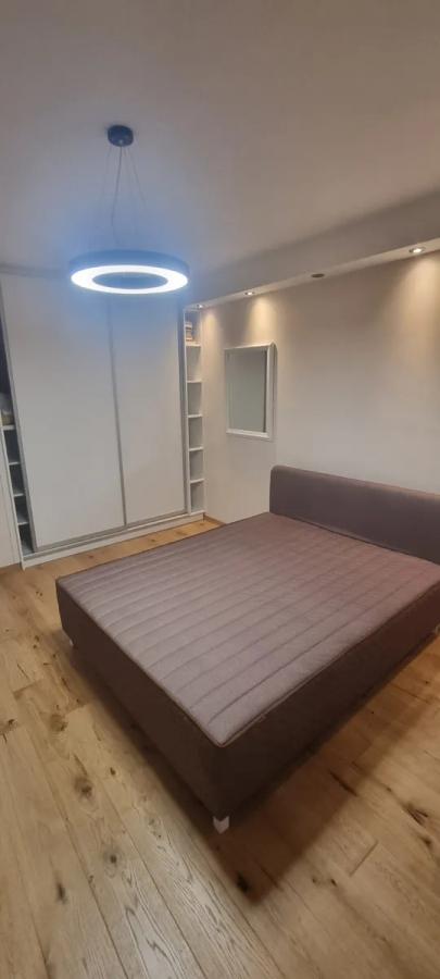 Dvosoban stan u Kotoru, 83m² 11
