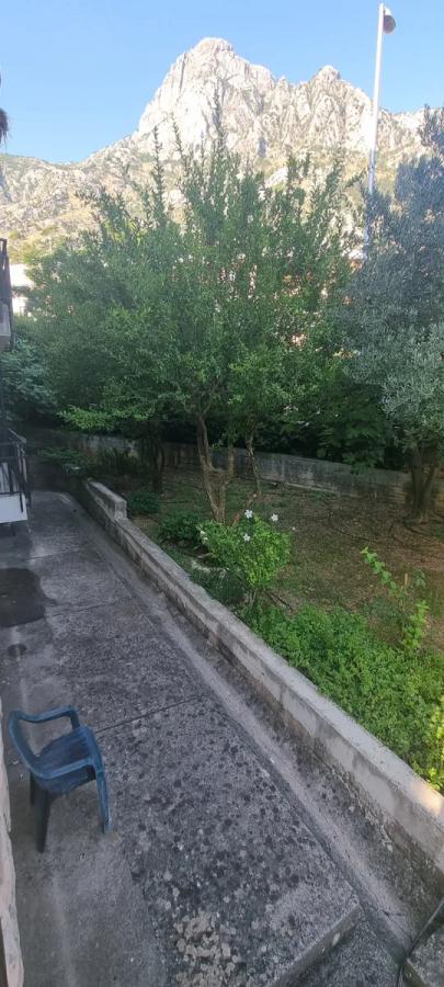 Dvosoban stan u Kotoru, 83m² 9