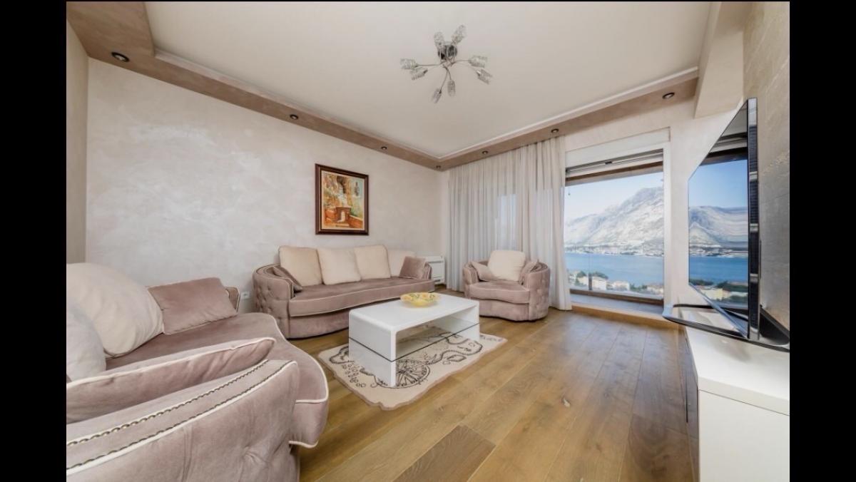 Dvoiposoban stan u Kotoru, 81m² 6
