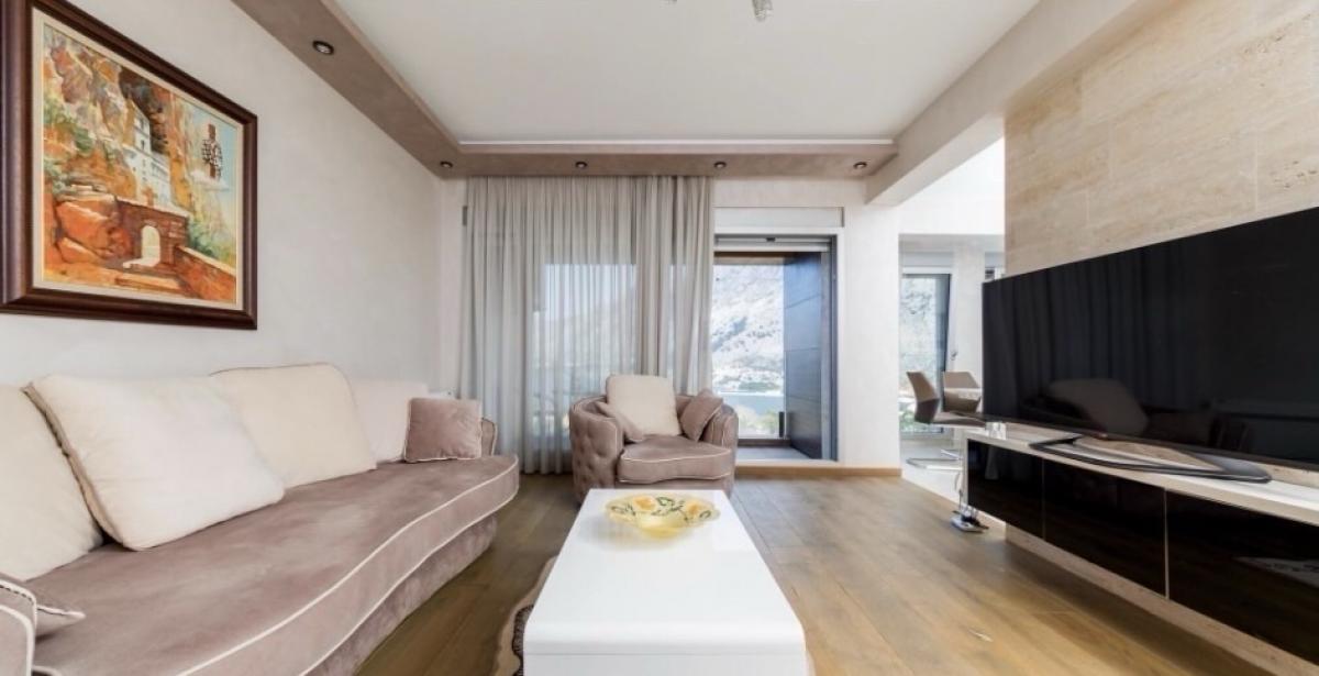 Dvoiposoban stan u Kotoru, 81m² 7