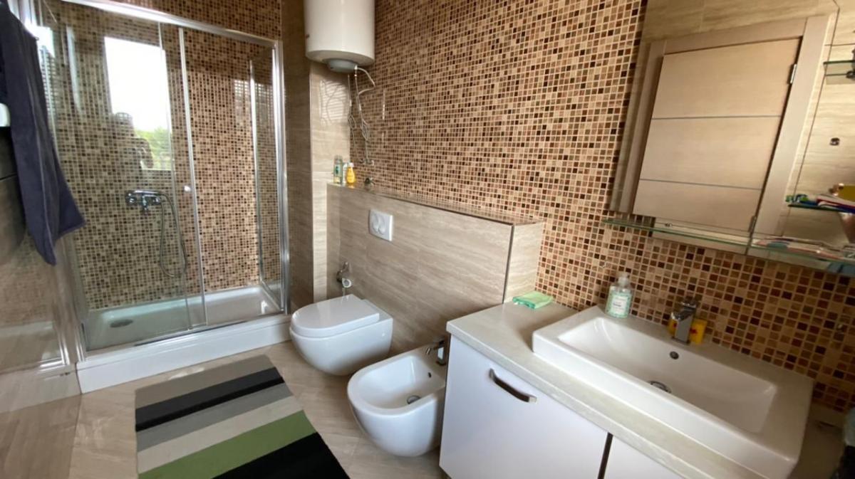 Dvosoban stan u Budvi, 120m² 12