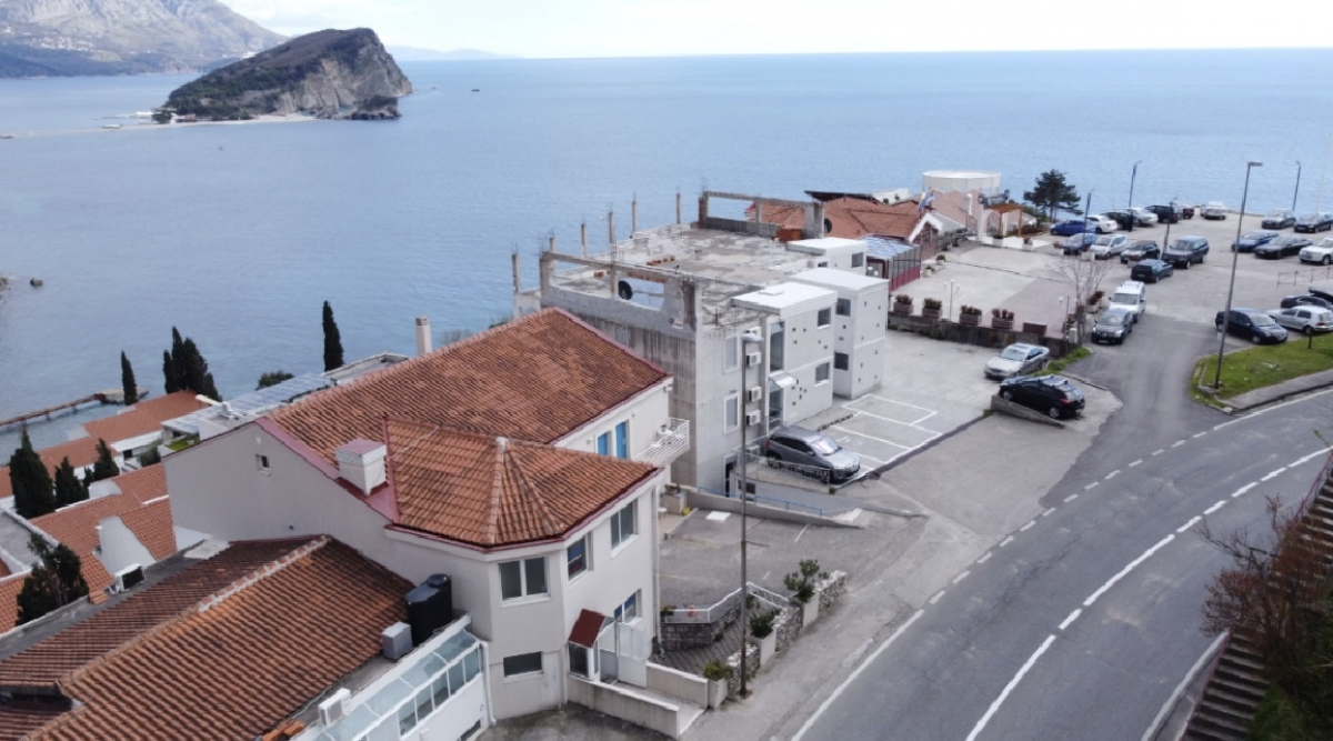 Nekretnina u Budvi, 800m² 6
