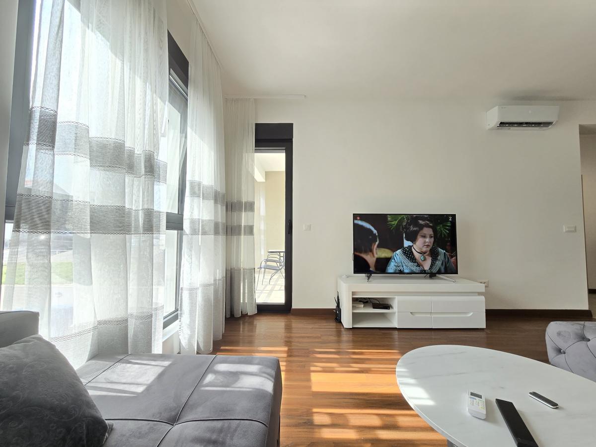 Jednosoban stan u Tivtu, 50m²