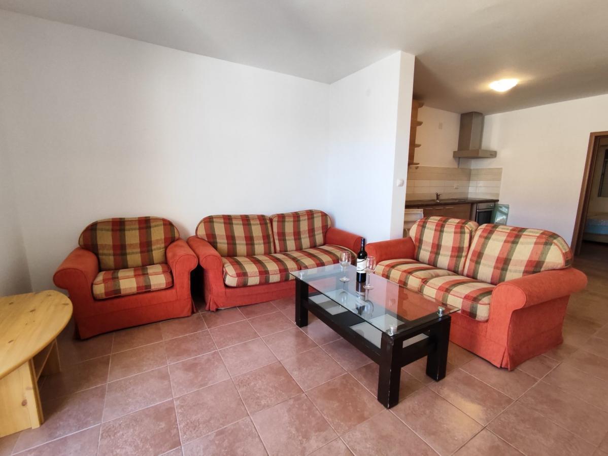 One-bedroom apartment 58 m2 for sale, Herceg Novi, Njivice 9