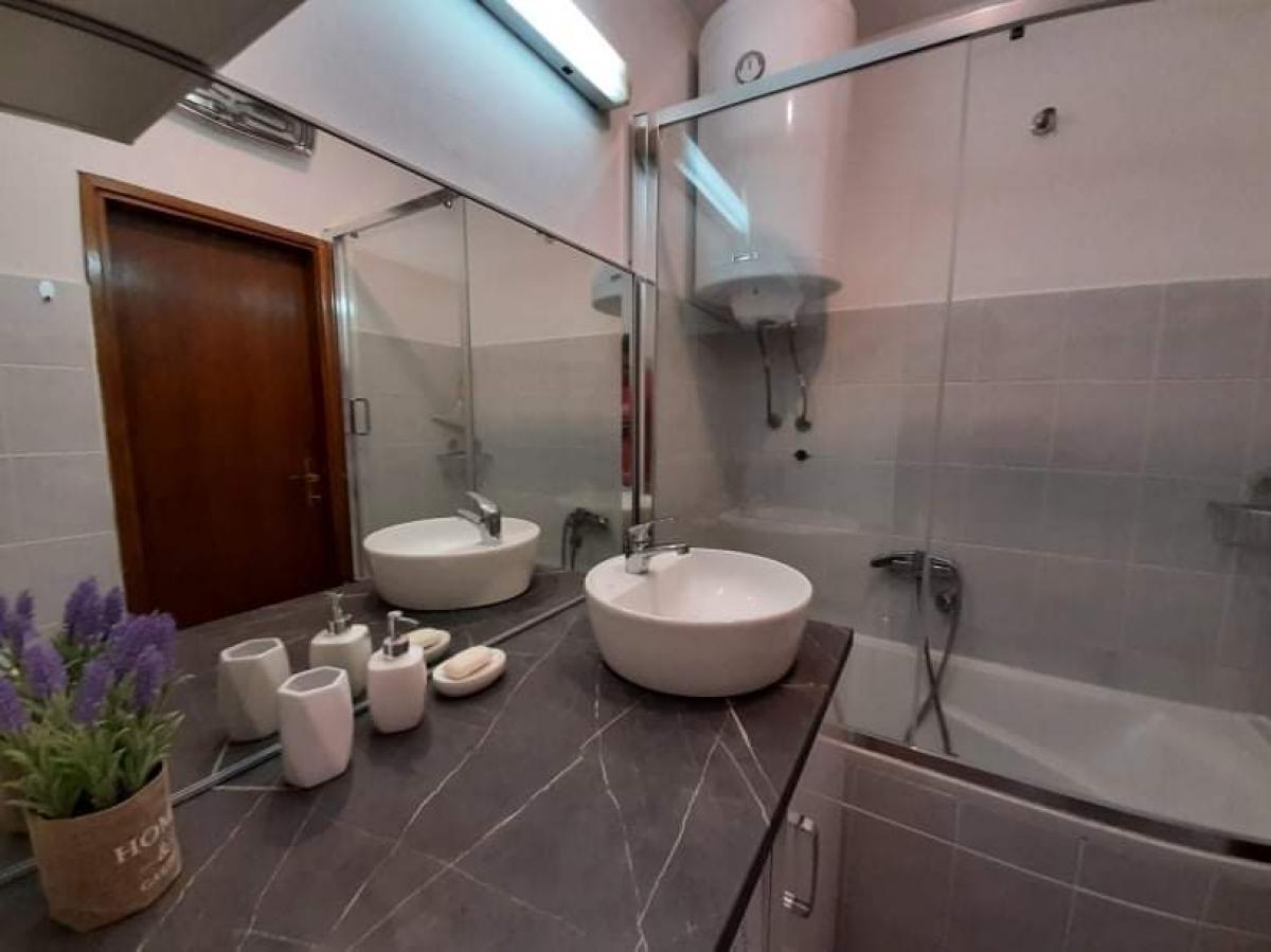 Jednosoban stan u Tivtu, 63m² 10