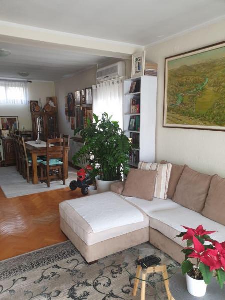 Kuća u Herceg Novom, 123m² 2