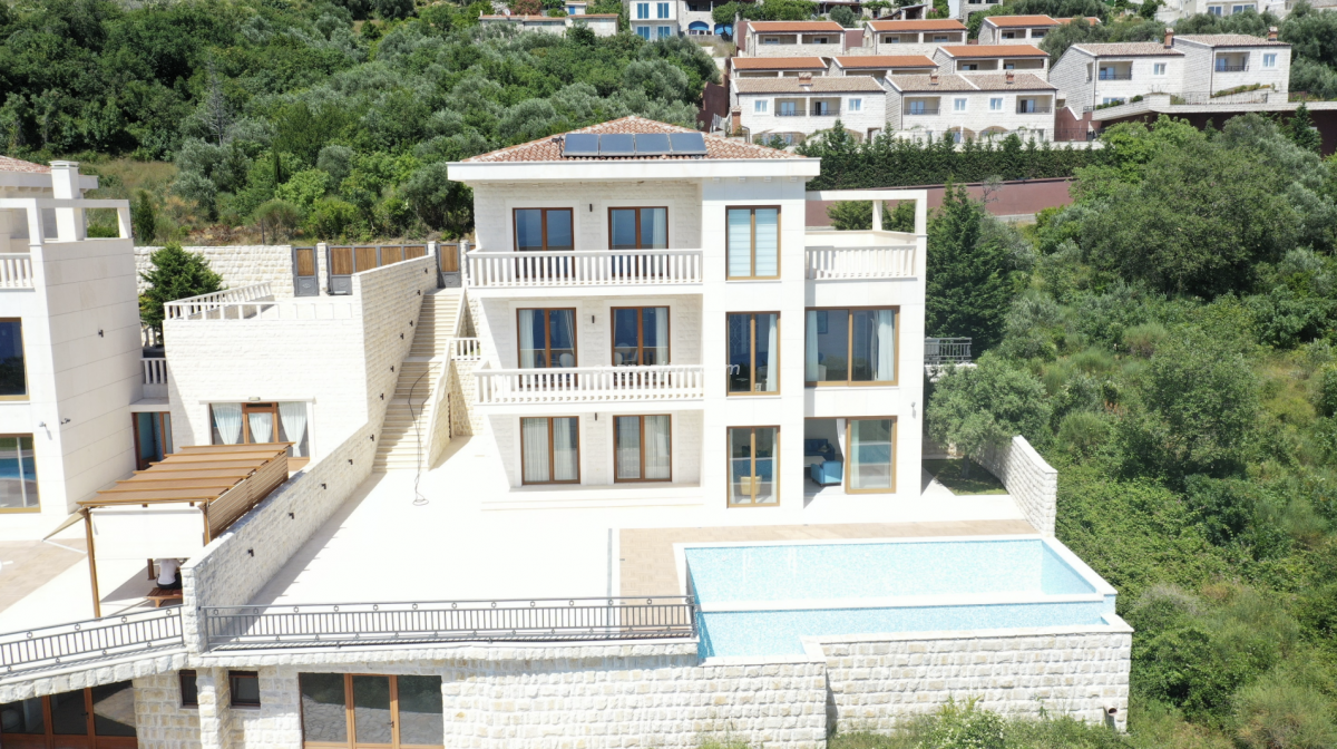 Kuća u Budvi, 605m² 2