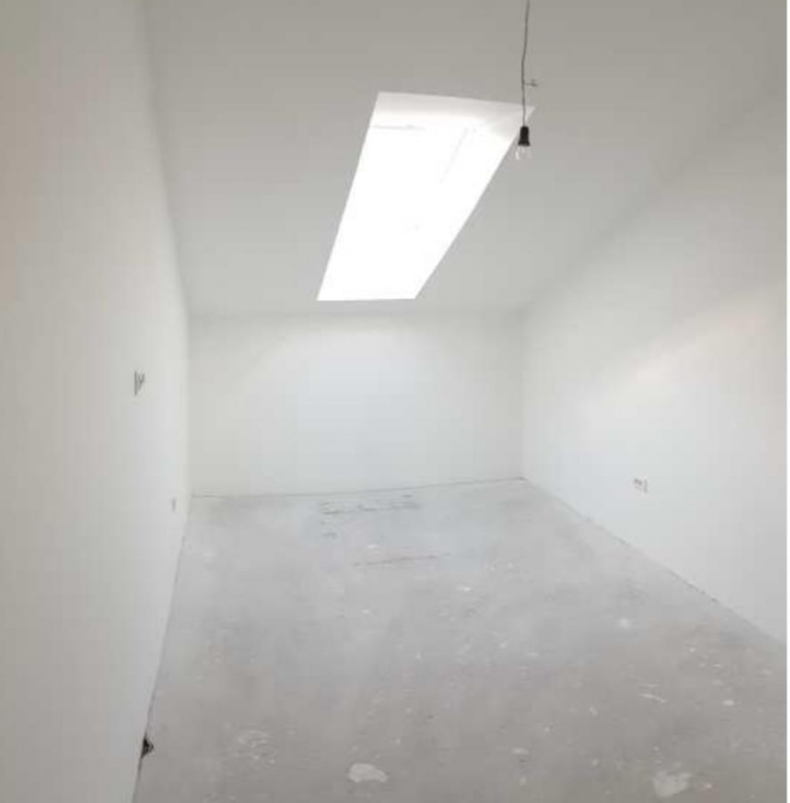For sale: Attractive apartment in Budva with sea view 4