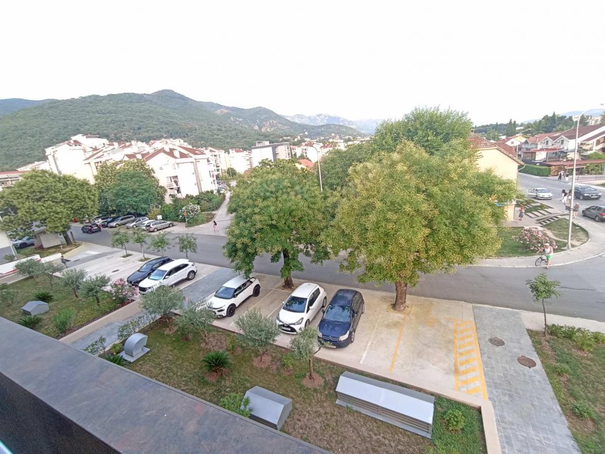 For rent: One-bedroom apartment 46 m2, Tivat 14