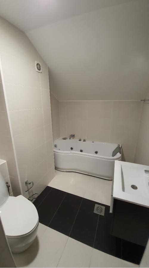 For sale: duplex apartment with terrace 107 m2 8