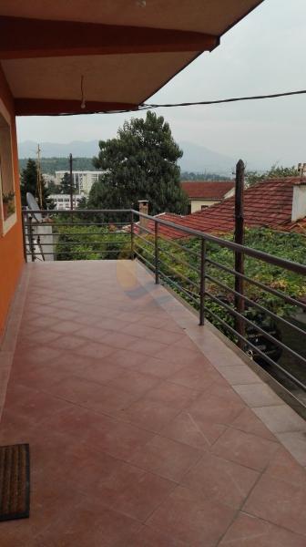 Kuća u Podgorici, 800m² 17