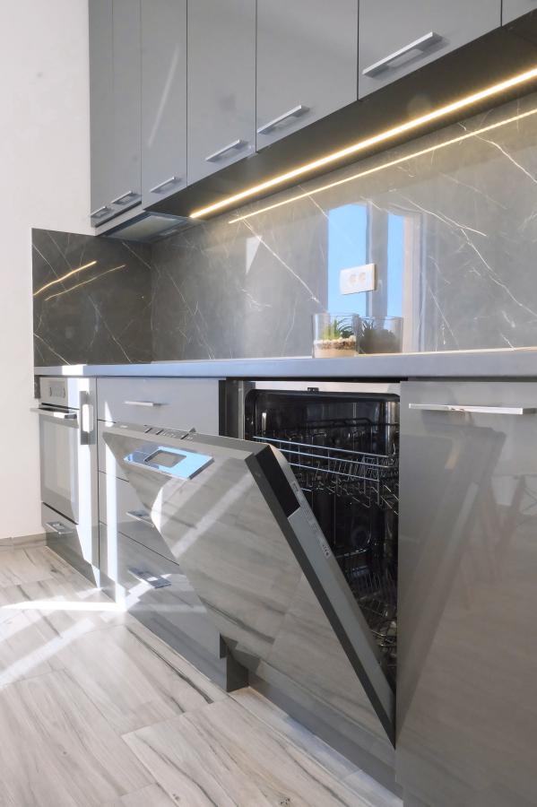 Luxurious two-bedroom apartment of 55m2 with swimming pool in Tivat 17