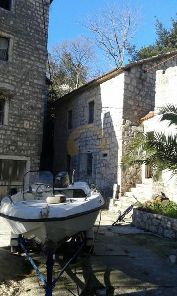 Kuća u Kotoru, 153m²
