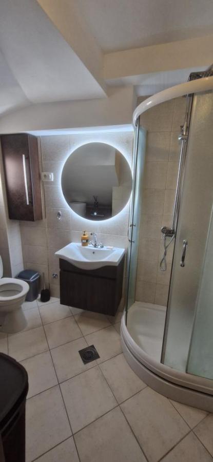 Dvoiposoban stan u Tivtu, 80m² 11