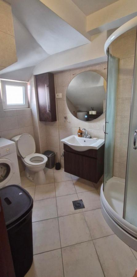 Dvoiposoban stan u Tivtu, 80m² 12