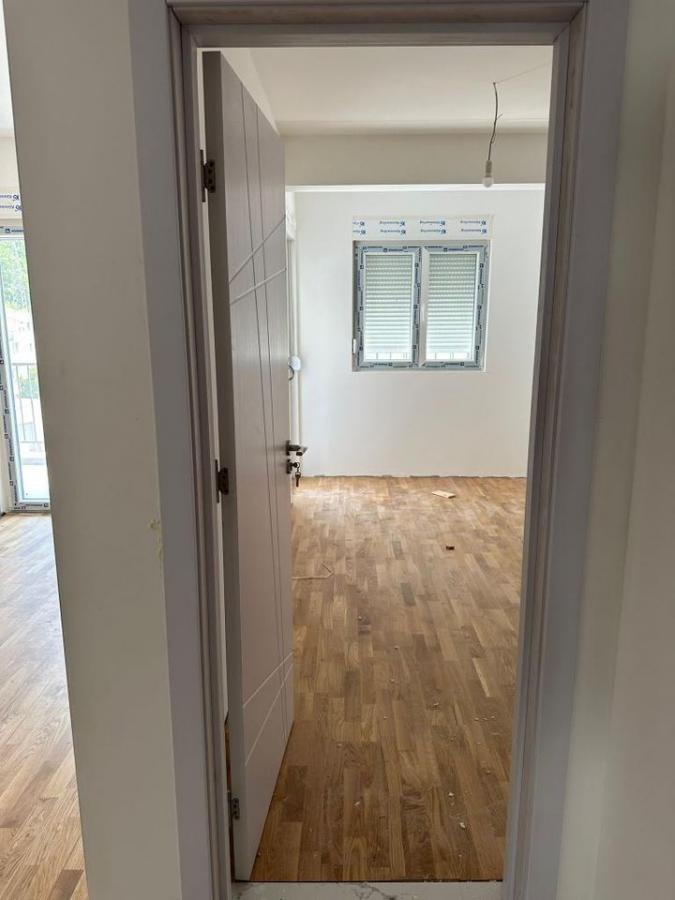 For sale: One-bedroom apartment of 42 m2, Budva 6